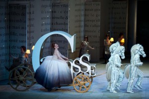 CENDRILLON; ROH,