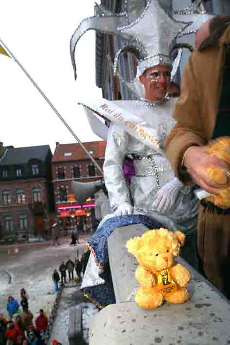 Europe Belgique Andennes Carnaval Tradition Folklore Fete Ours